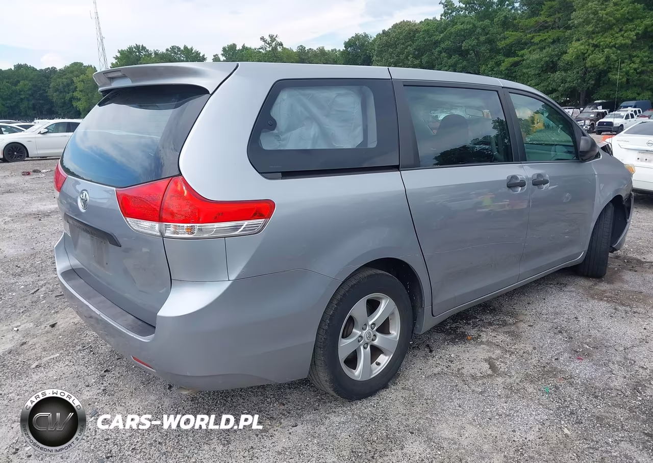 2012 Toyota Sienna Base V6 7 Passenger VIN:5TDZK3DC1CS181344 - 4
