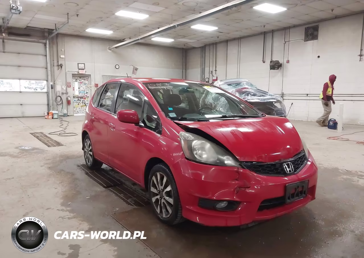 2013 Honda Fit Sport