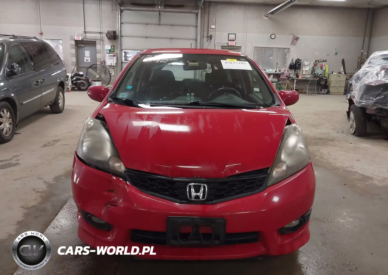 2013 Honda Fit Sport VIN:JHMGE8H59DC009507 - 12