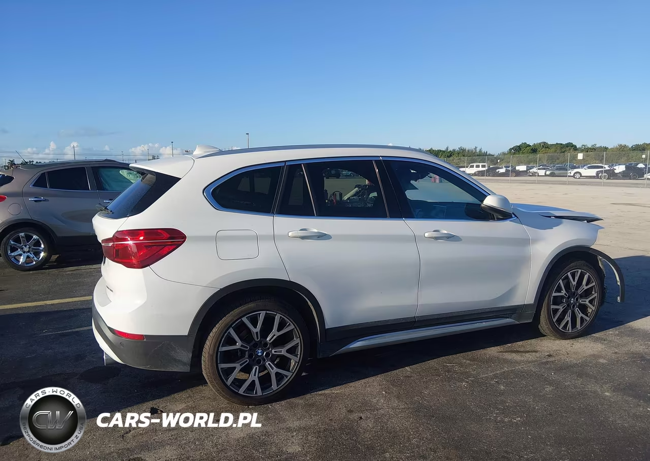 2020 BMW X1 Sdrive28I VIN:WBXJG7C03L5P67985 - 4