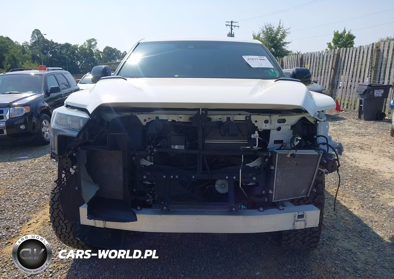 2024 Toyota Sequoia Trd Pro VIN:7SVAAABA3RX027507 - 13