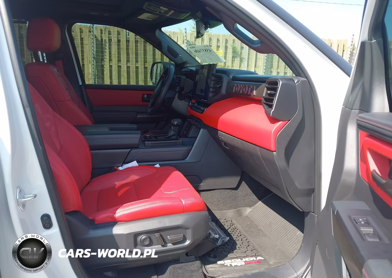 2024 Toyota Sequoia Trd Pro VIN:7SVAAABA3RX027507 - 5