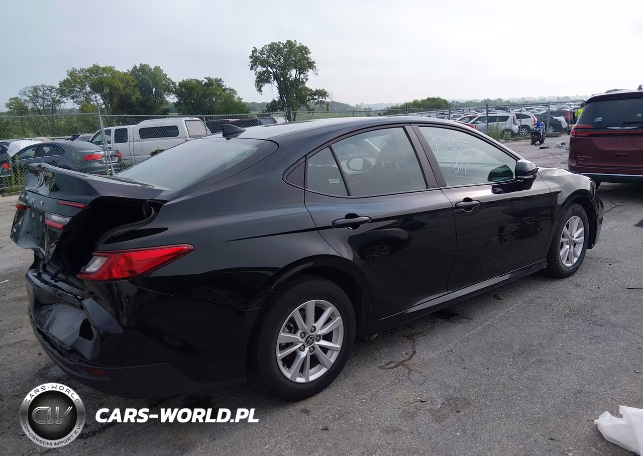 2025 Toyota Camry Le VIN:4T1DAACK5SU601865 - 4