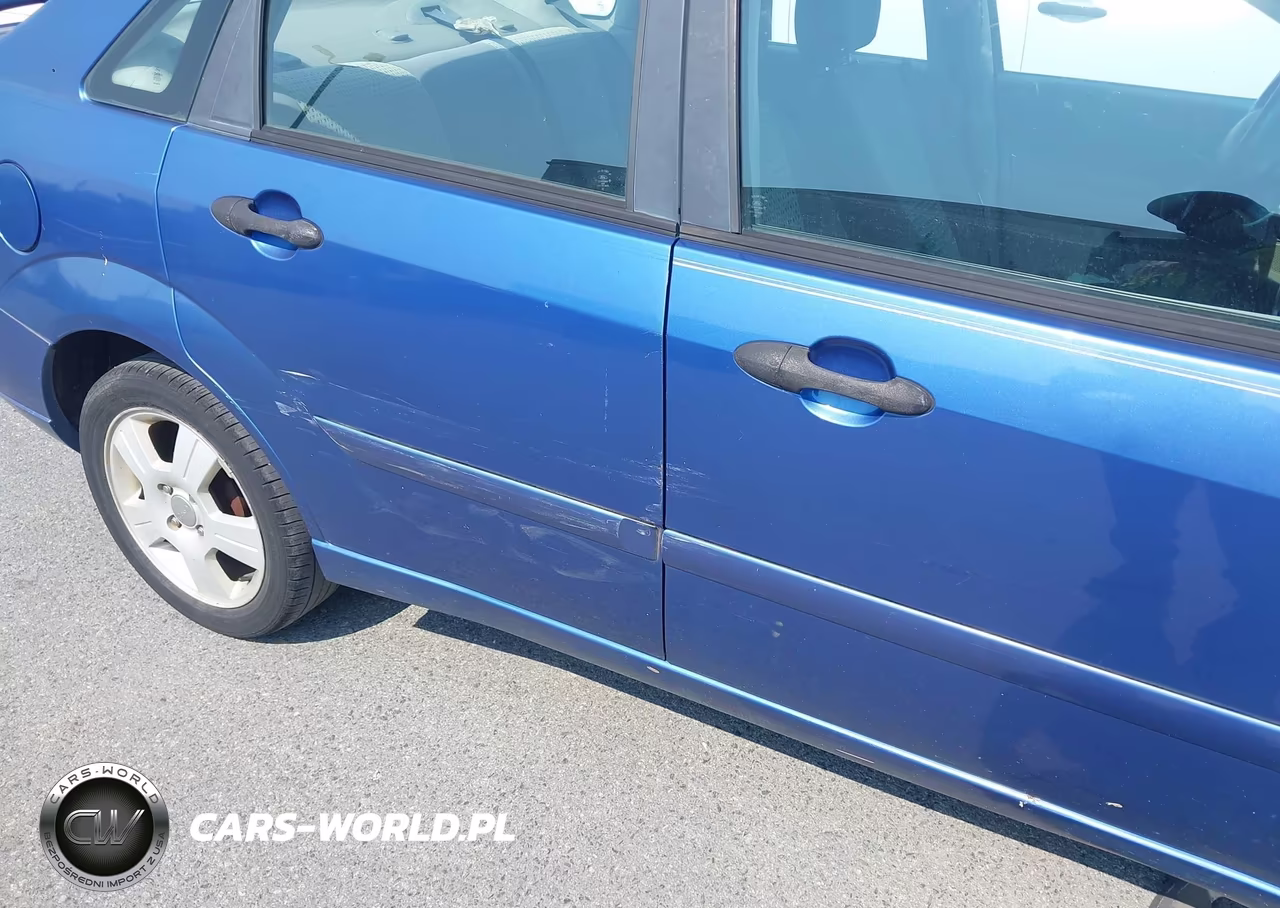 2005 Ford Focus Zx4 VIN:1FAHP34N95W310230 - 6