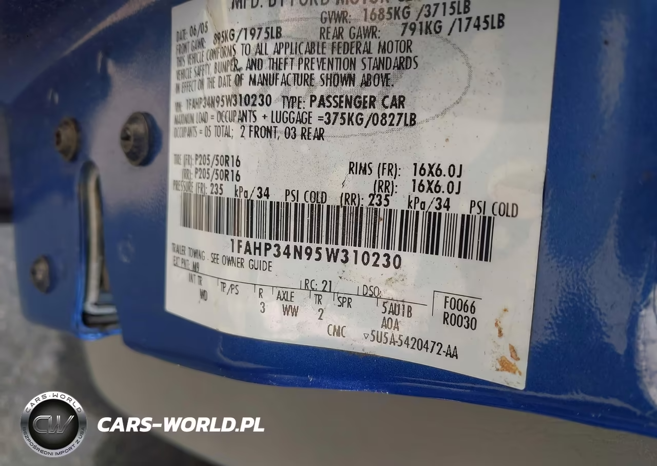 2005 Ford Focus Zx4 VIN:1FAHP34N95W310230 - 9