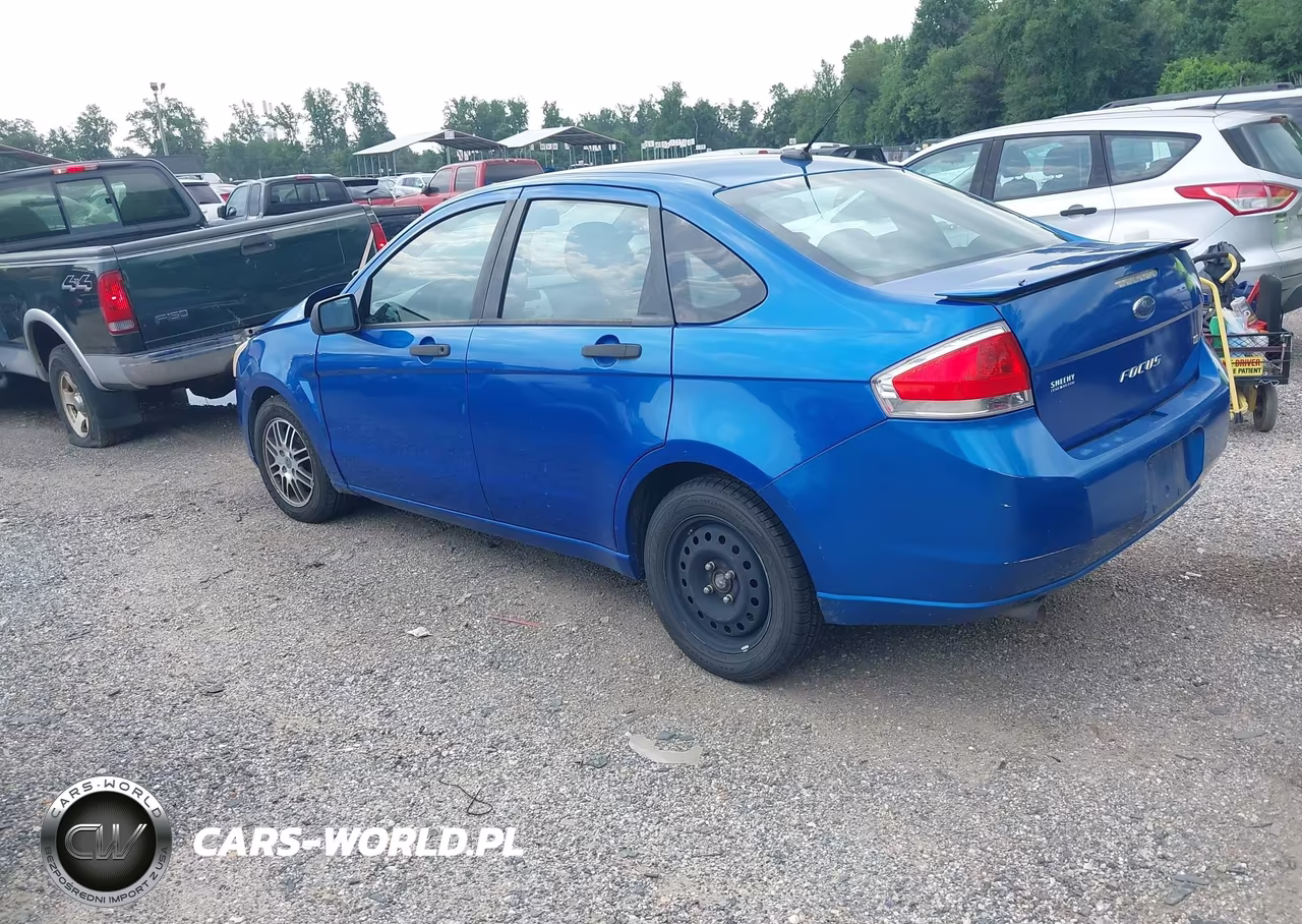 2011 Ford Focus Se VIN:1FAHP3FN1BW160171 - 3