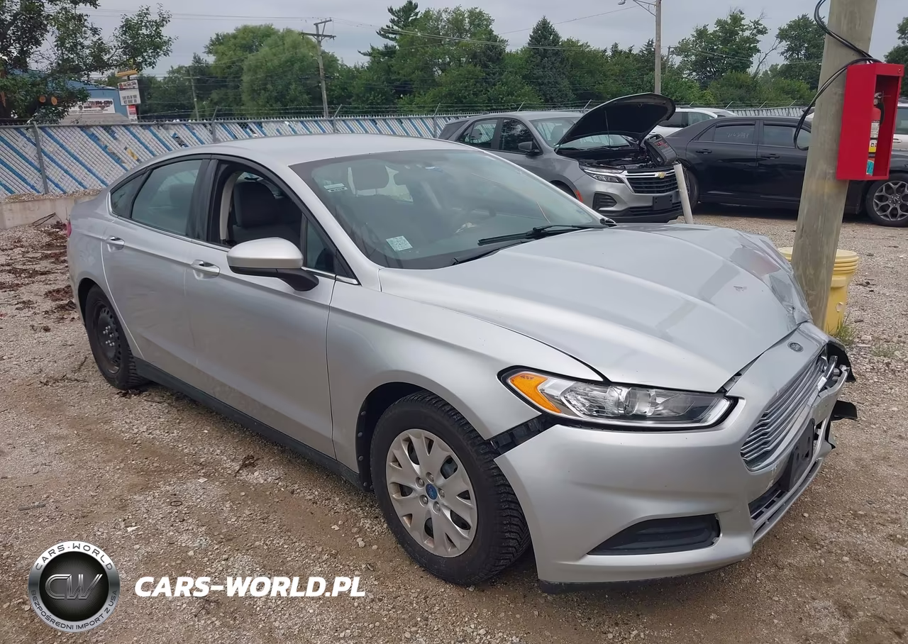 2013 Ford Fusion S