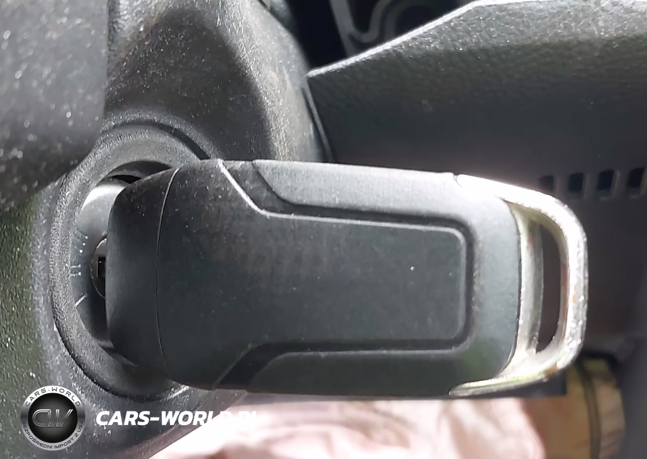 2013 Ford Fusion S VIN:3FA6P0G70DR206990 - 11