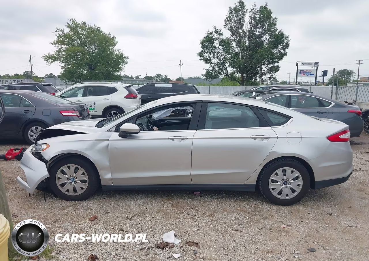 2013 Ford Fusion S VIN:3FA6P0G70DR206990 - 14