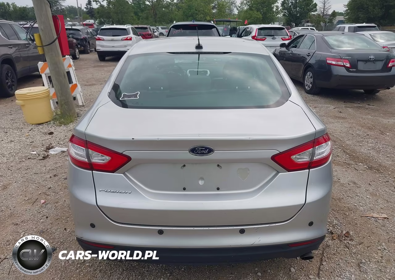 2013 Ford Fusion S VIN:3FA6P0G70DR206990 - 16