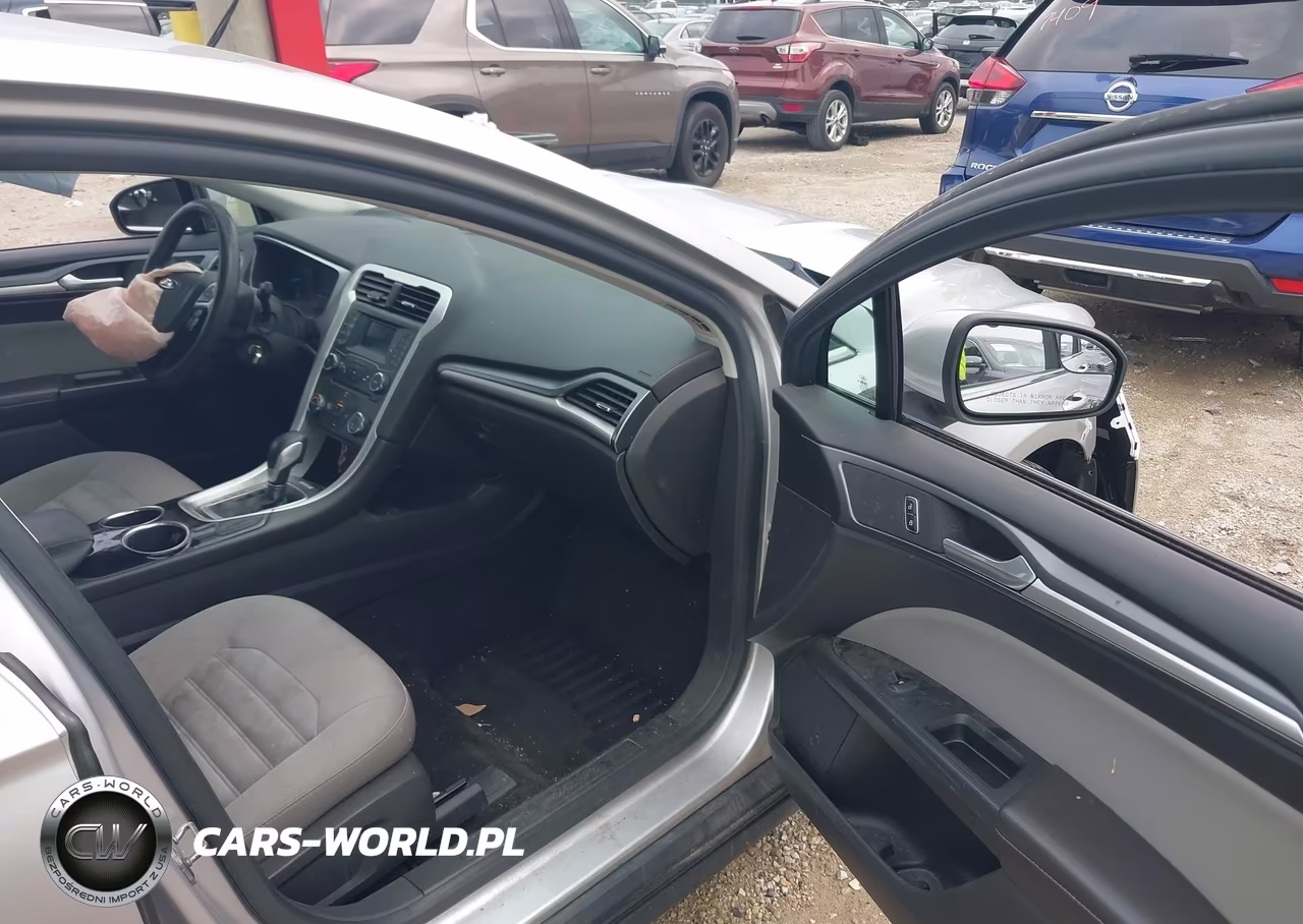 2013 Ford Fusion S VIN:3FA6P0G70DR206990 - 5