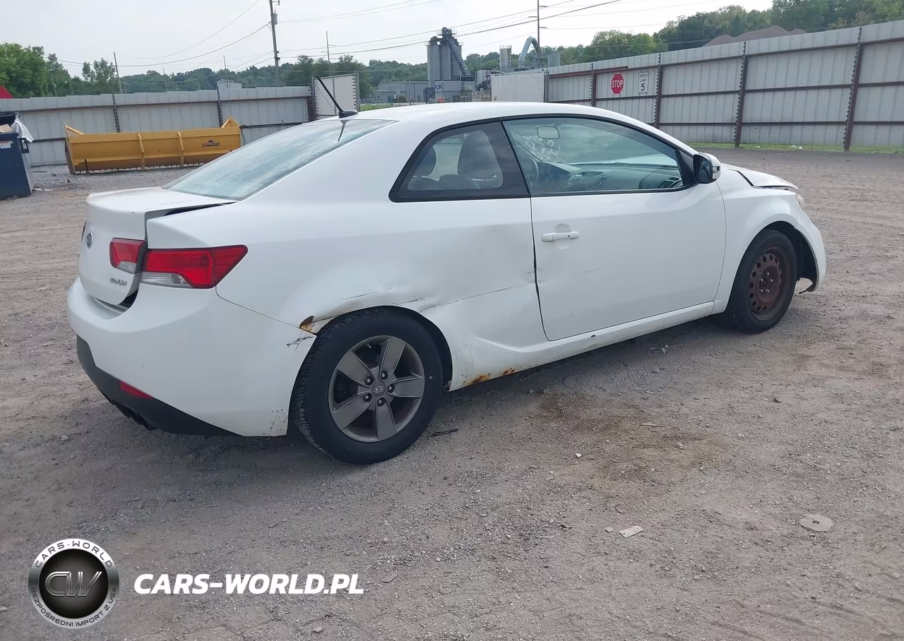2010 Kia Forte Koup Ex VIN:KNAFU6A27A5115696 - 4