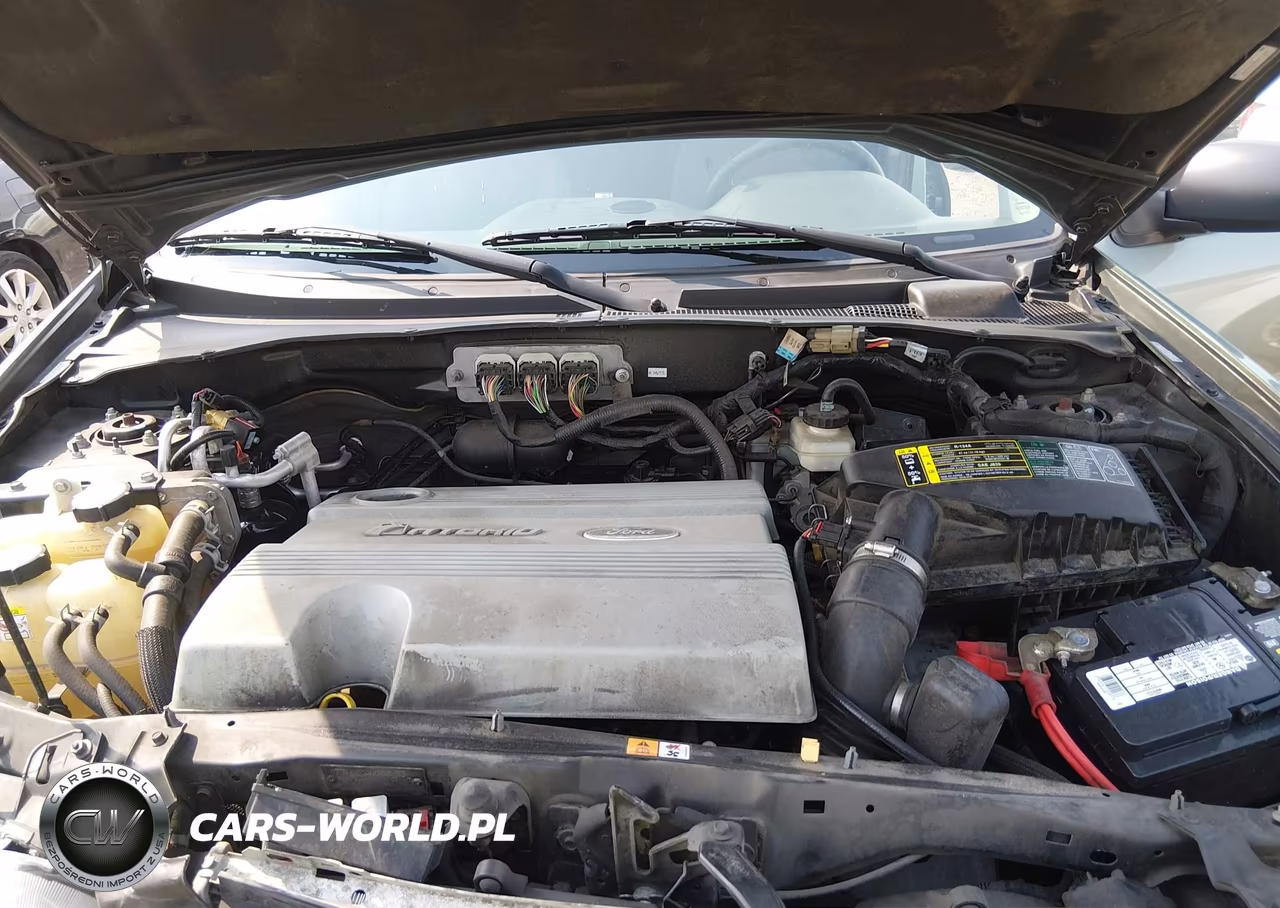 2007 Ford Escape Hybrid VIN:1FMCU49H87KA68882 - 10