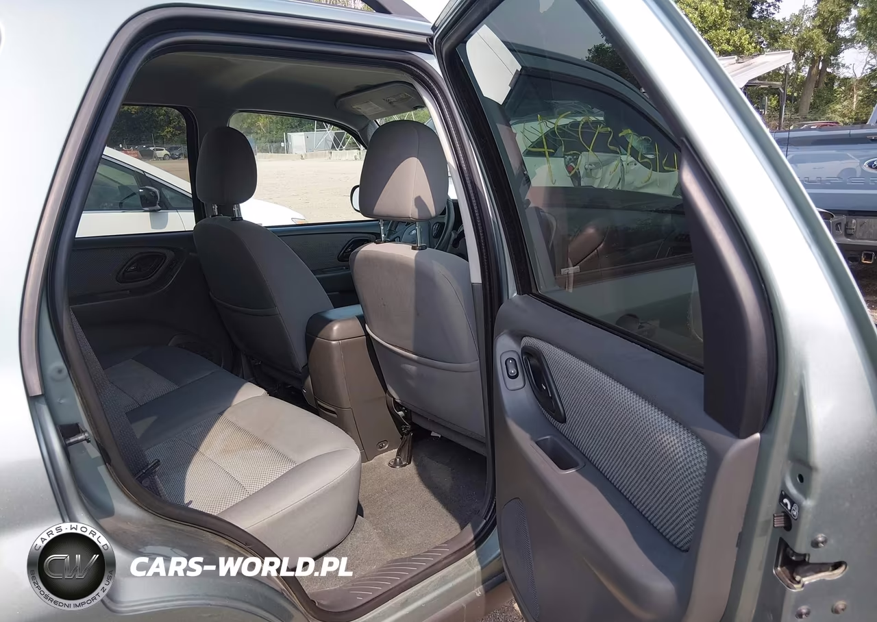 2007 Ford Escape Hybrid VIN:1FMCU49H87KA68882 - 8