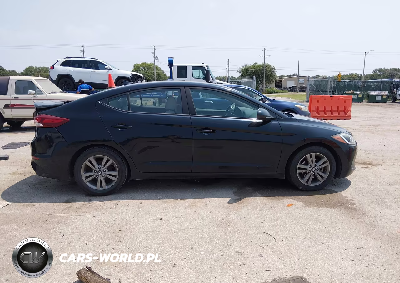 2017 Hyundai Elantra Se VIN:KMHD84LF0HU104005 - 13