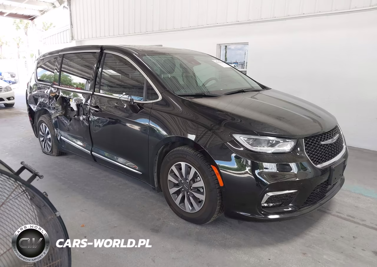 2022 Chrysler Pacifica Hybrid Limited