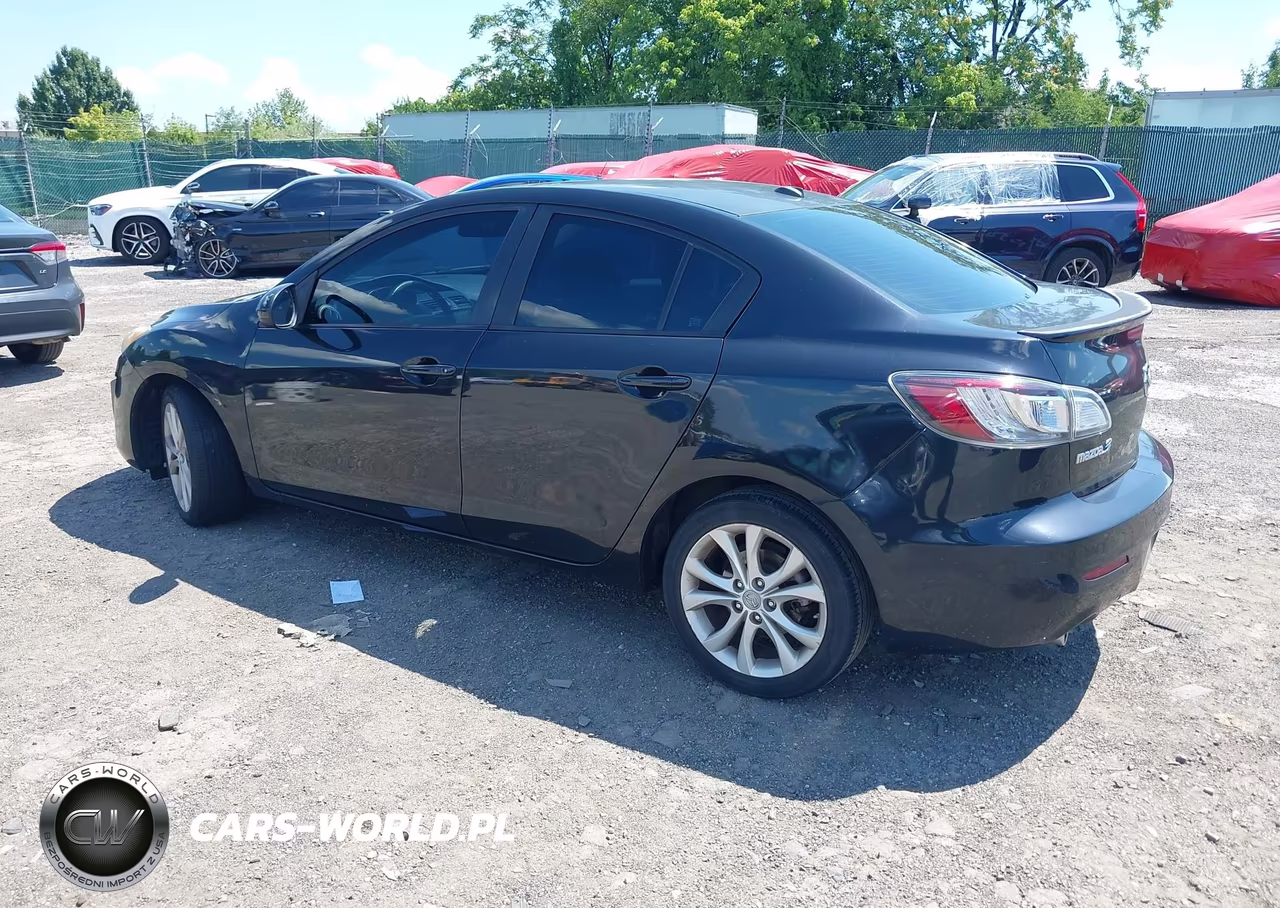 2011 Mazda Mazda3 S Sport VIN:JM1BL1U69B1391635 - 3