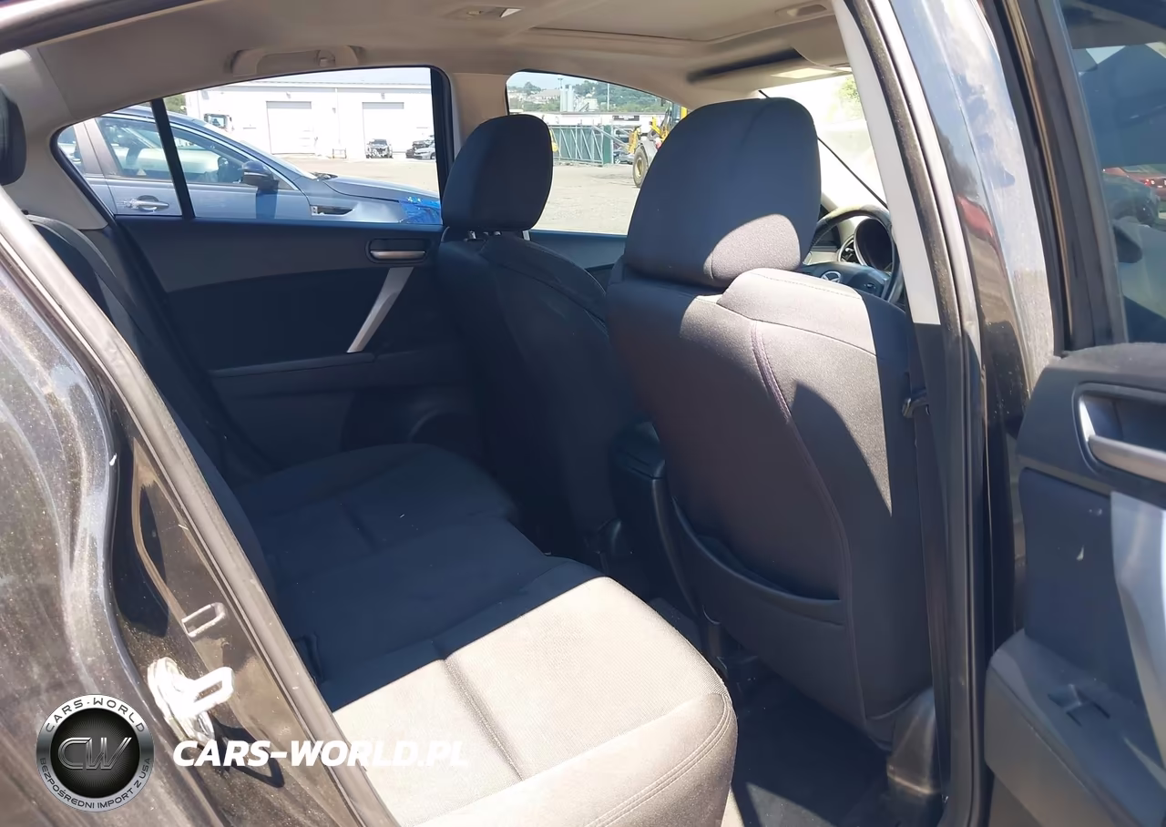 2011 Mazda Mazda3 S Sport VIN:JM1BL1U69B1391635 - 8