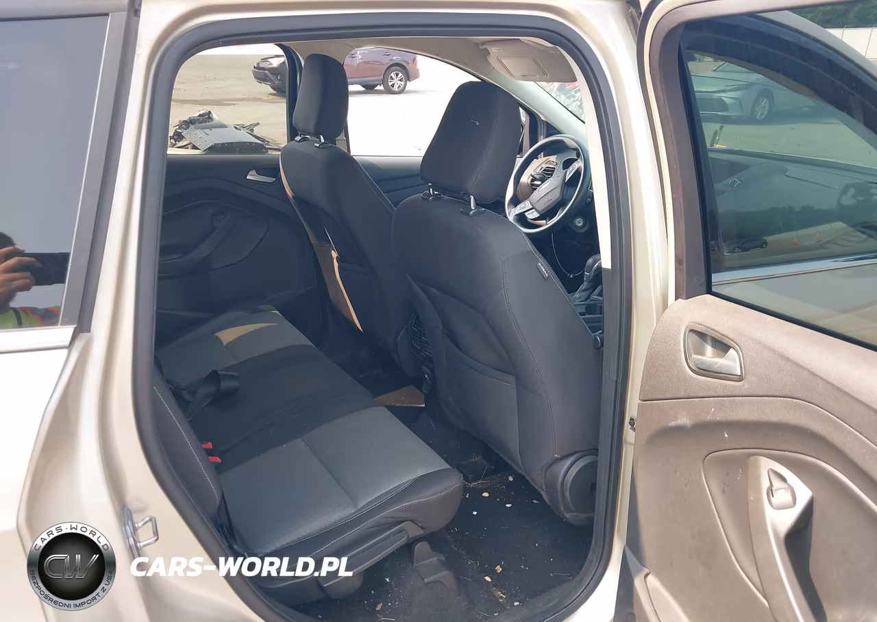2018 Ford Escape Se VIN:1FMCU9GDXJUB10722 - 8