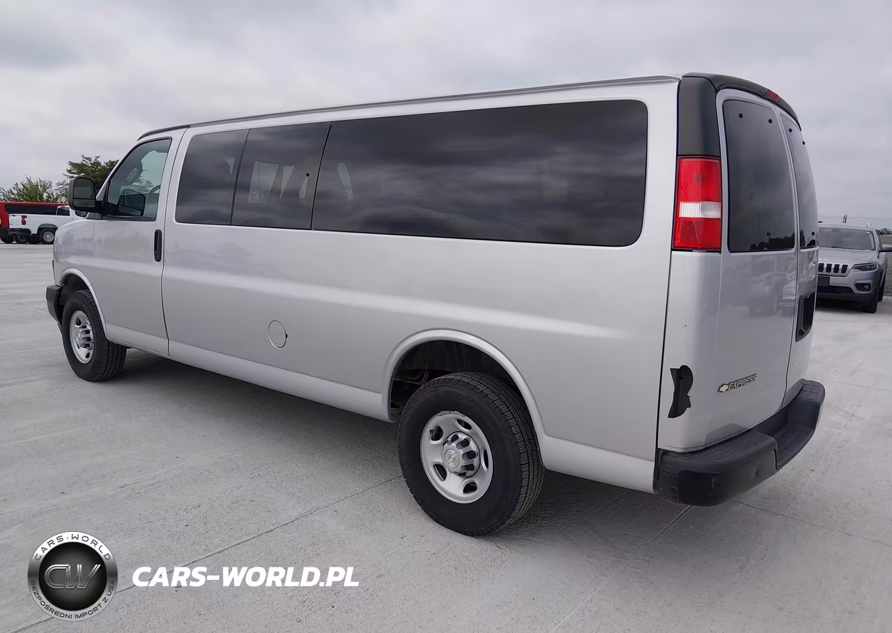 2023 Chevrolet Express Passenger Rwd 3500 Extended Wheelbase Ls VIN:1GAZGNFP4P1111720 - 3
