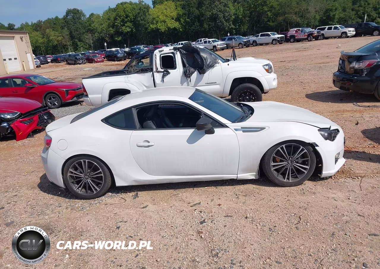 SUBARU BRZ 2.0 LI VIN:JF1ZCAC15D1610670 - 13