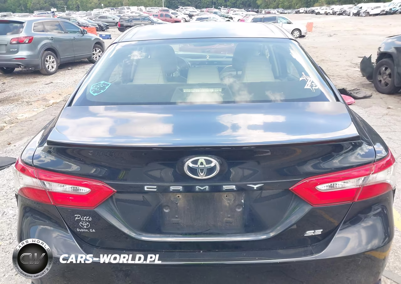 2018 Toyota Camry Se VIN:JTNB11HK4J3042684 - 16