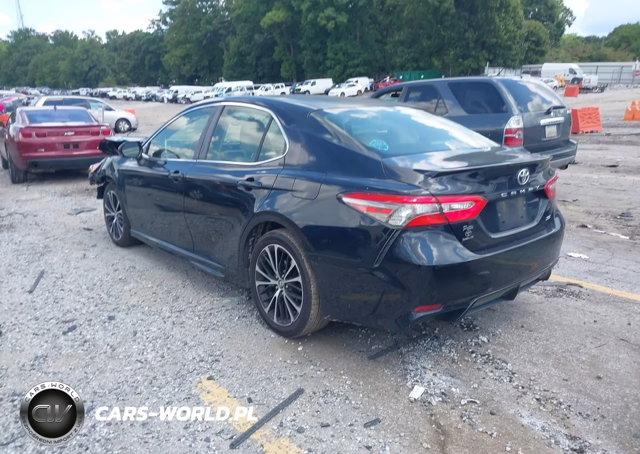 2018 Toyota Camry Se VIN:JTNB11HK4J3042684 - 3