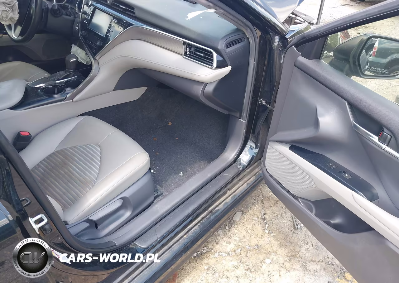 2018 Toyota Camry Se VIN:JTNB11HK4J3042684 - 5