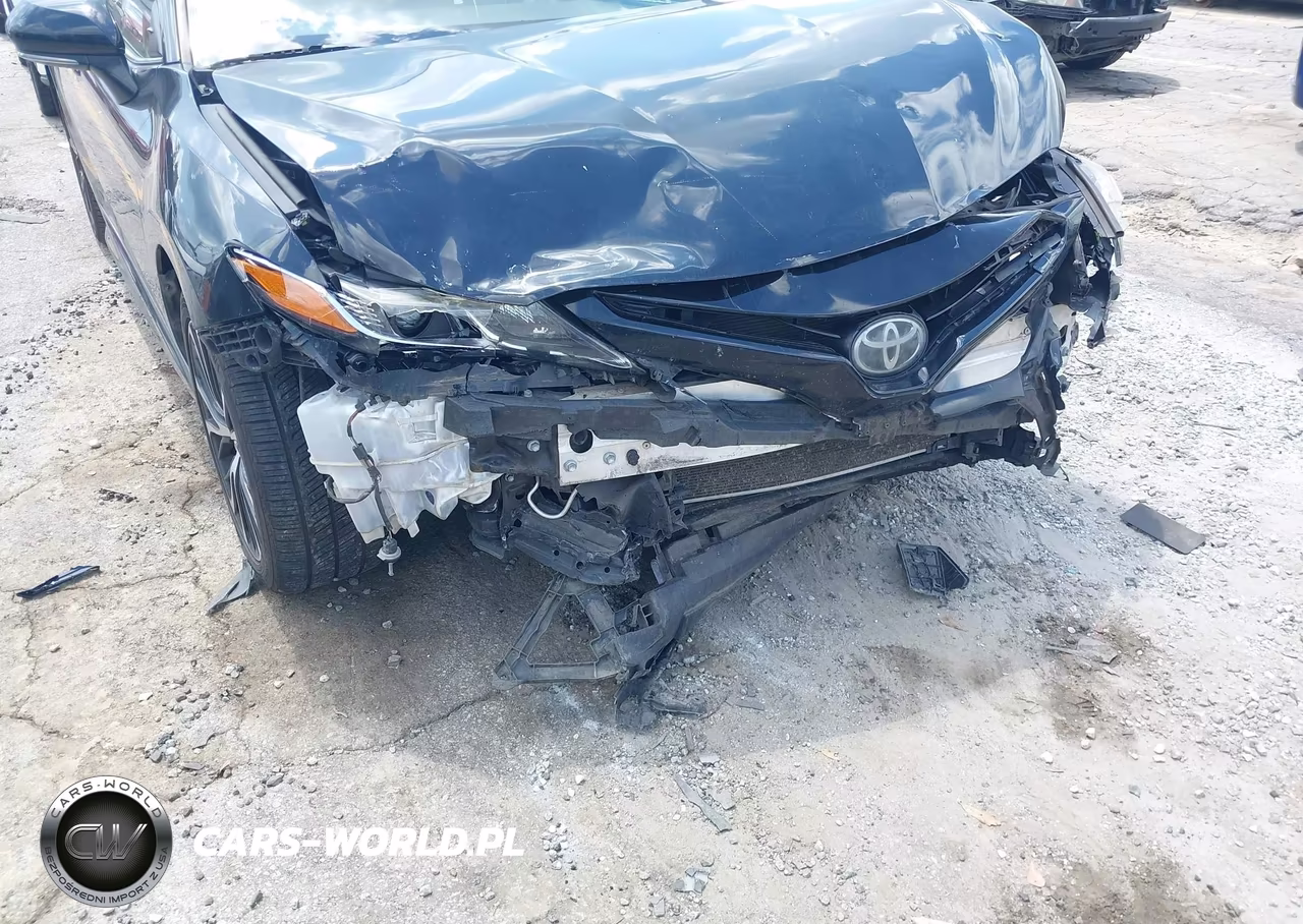 2018 Toyota Camry Se VIN:JTNB11HK4J3042684 - 6