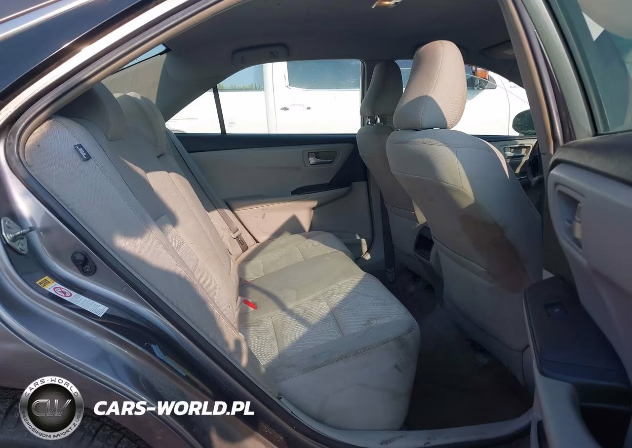 2016 Toyota Camry Le VIN:4T4BF1FK0GR535937 - 8