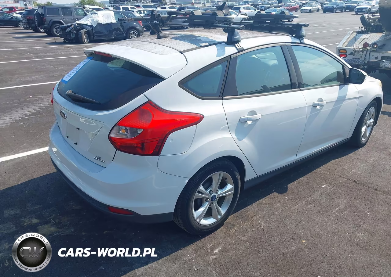 2013 Ford Focus Se VIN:1FADP3K26DL274875 - 4