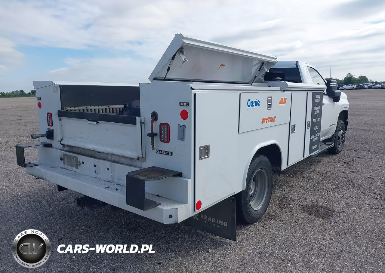 2024 Chevrolet Silverado 3500Hd Chassis Work Truck VIN:1GB3WRE73RF321664 - 4
