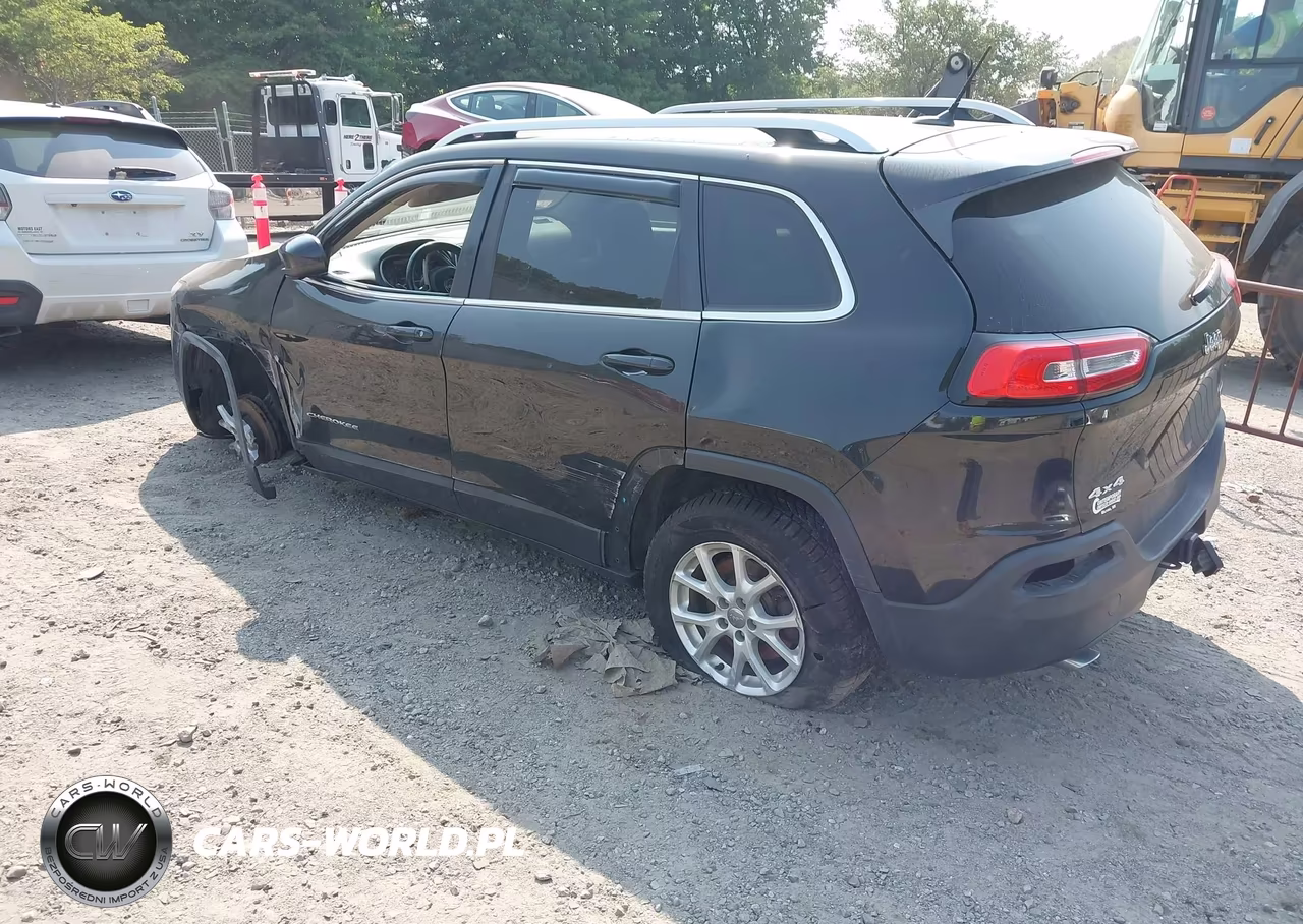 2014 Jeep Cherokee Latitude VIN:1C4PJMCS8EW268413 - 3