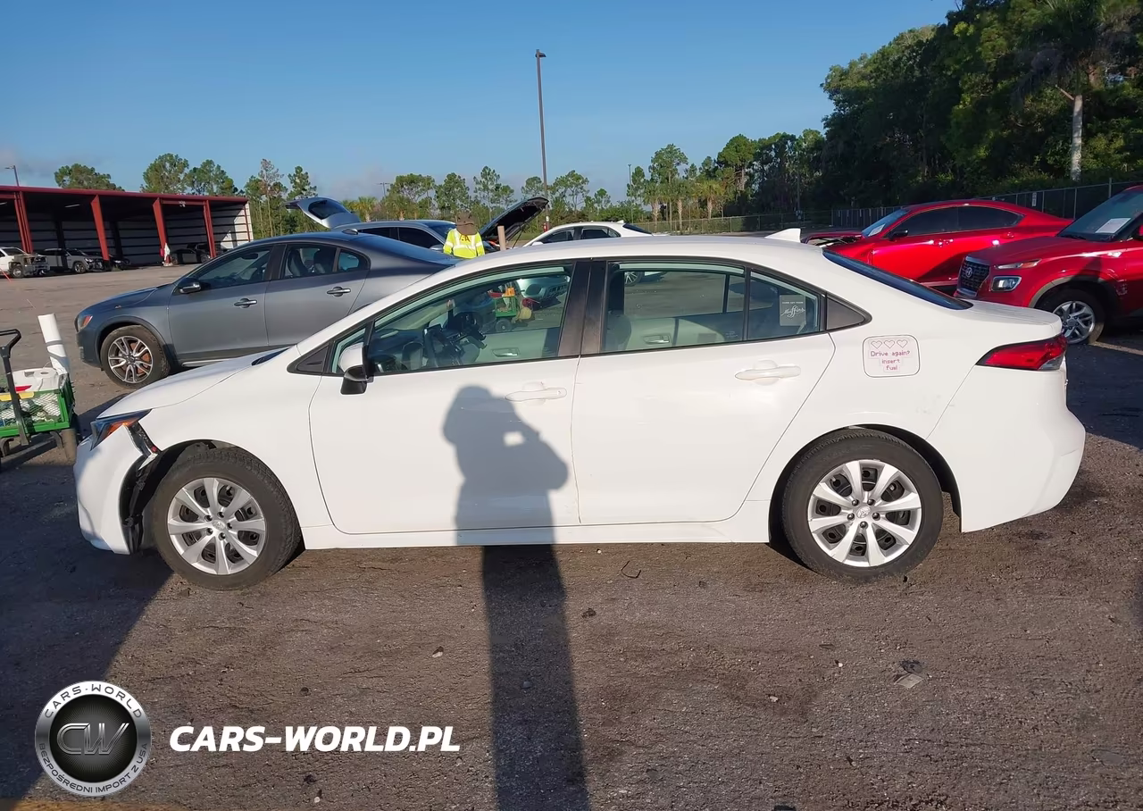 2021 Toyota Corolla Le VIN:5YFEPMAE5MP210110 - 14
