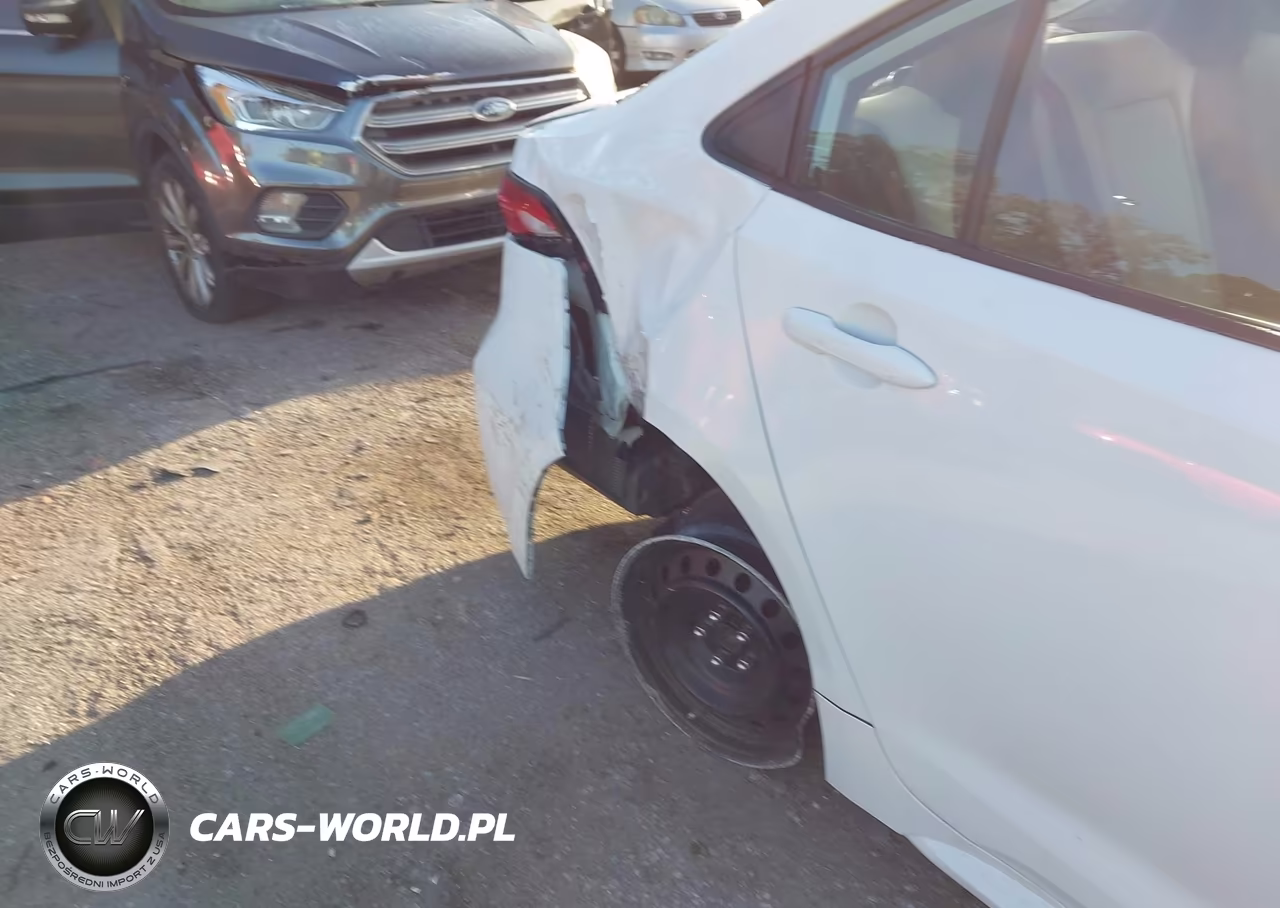 2021 Toyota Corolla Le VIN:5YFEPMAE5MP210110 - 19