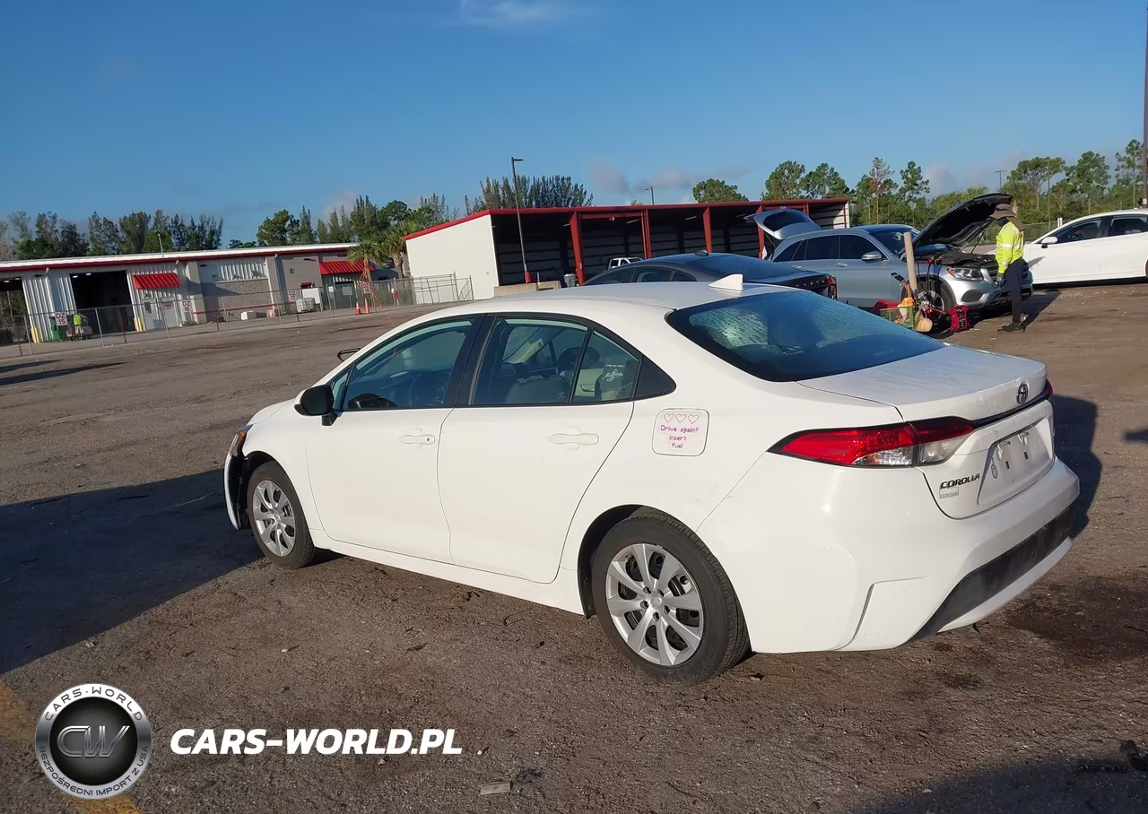 2021 Toyota Corolla Le VIN:5YFEPMAE5MP210110 - 3