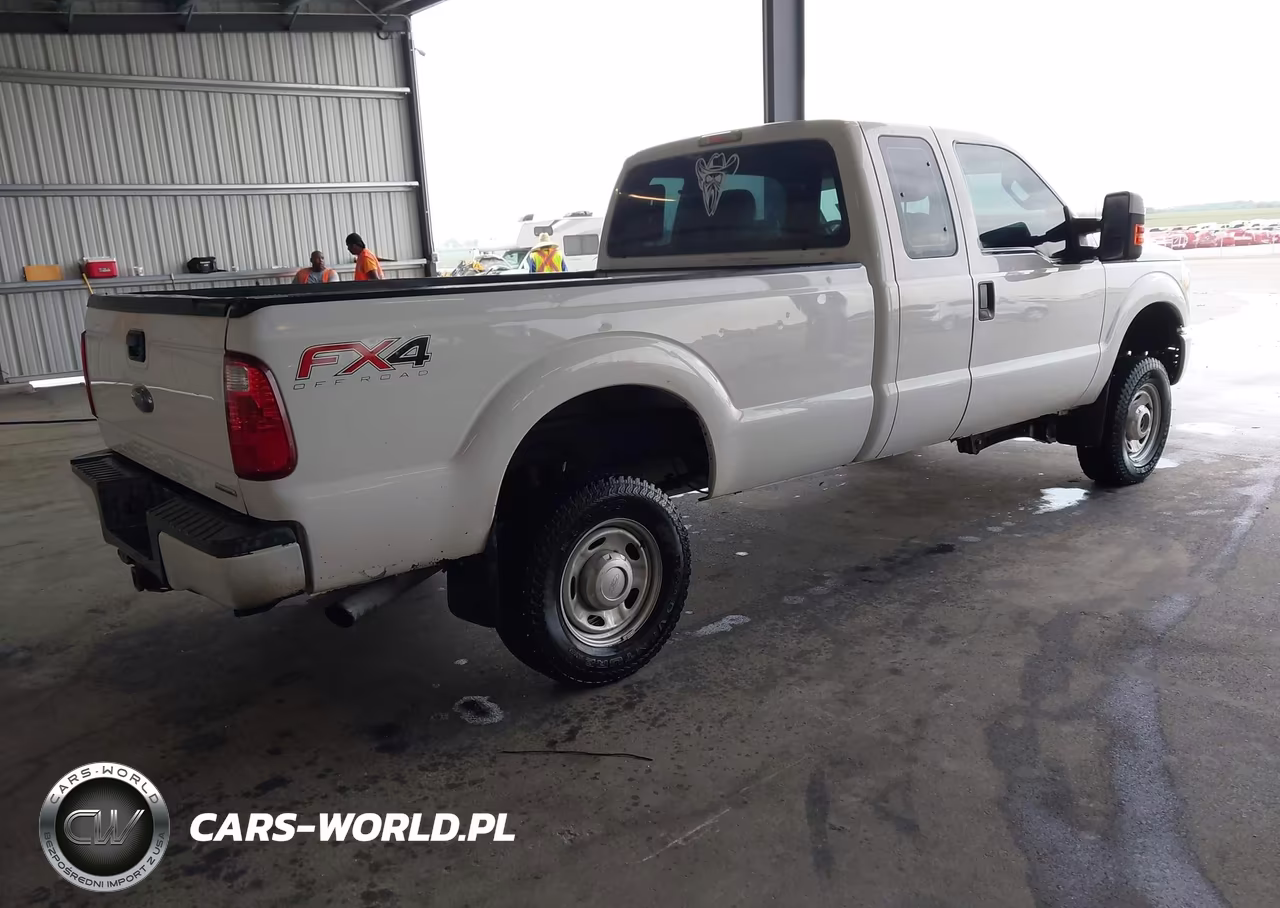 2016 Ford F-250 Xl VIN:1FT7X2B64GEB19190 - 4