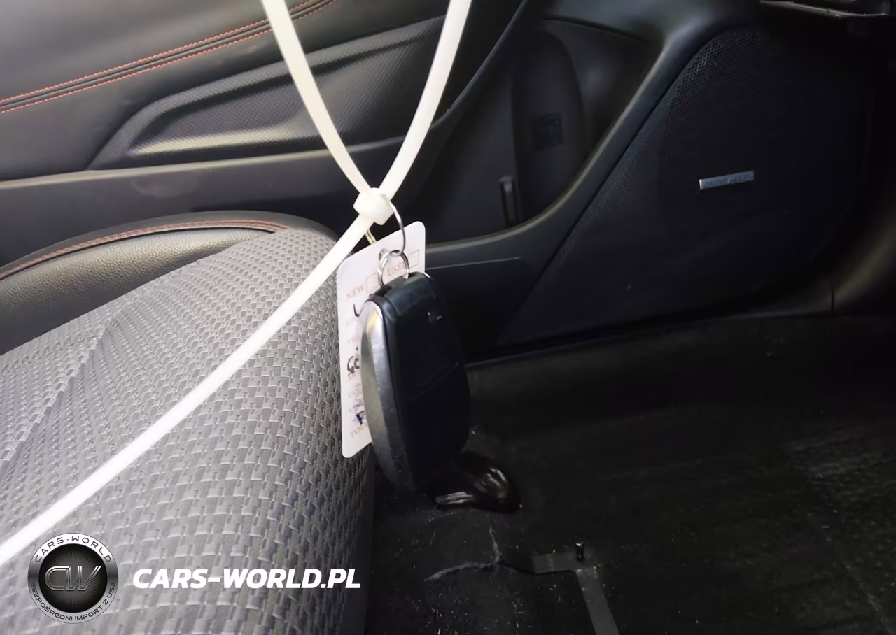 2020 Subaru Forester Sport VIN:JF2SKARC7LH577878 - 11