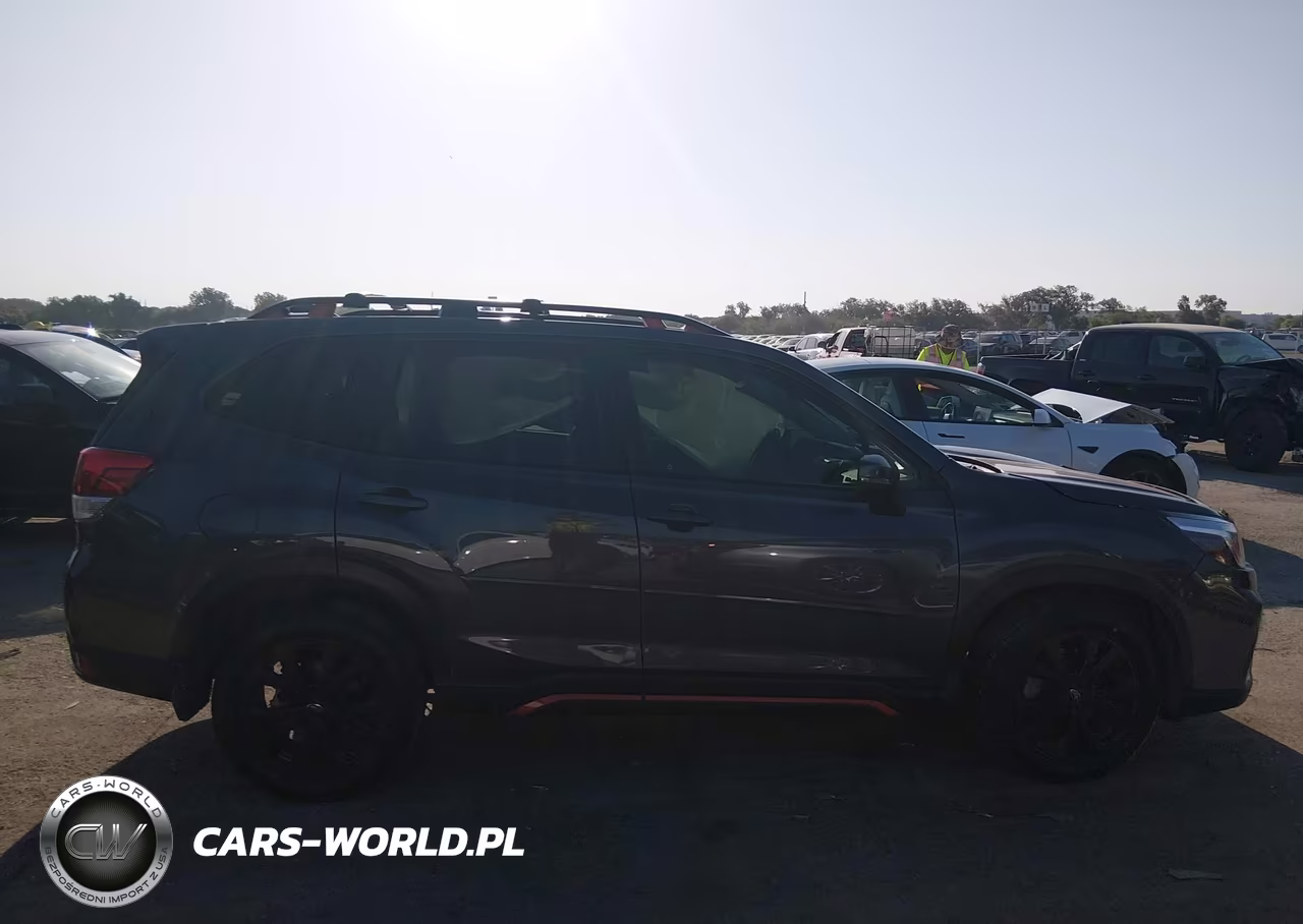 2020 Subaru Forester Sport VIN:JF2SKARC7LH577878 - 13