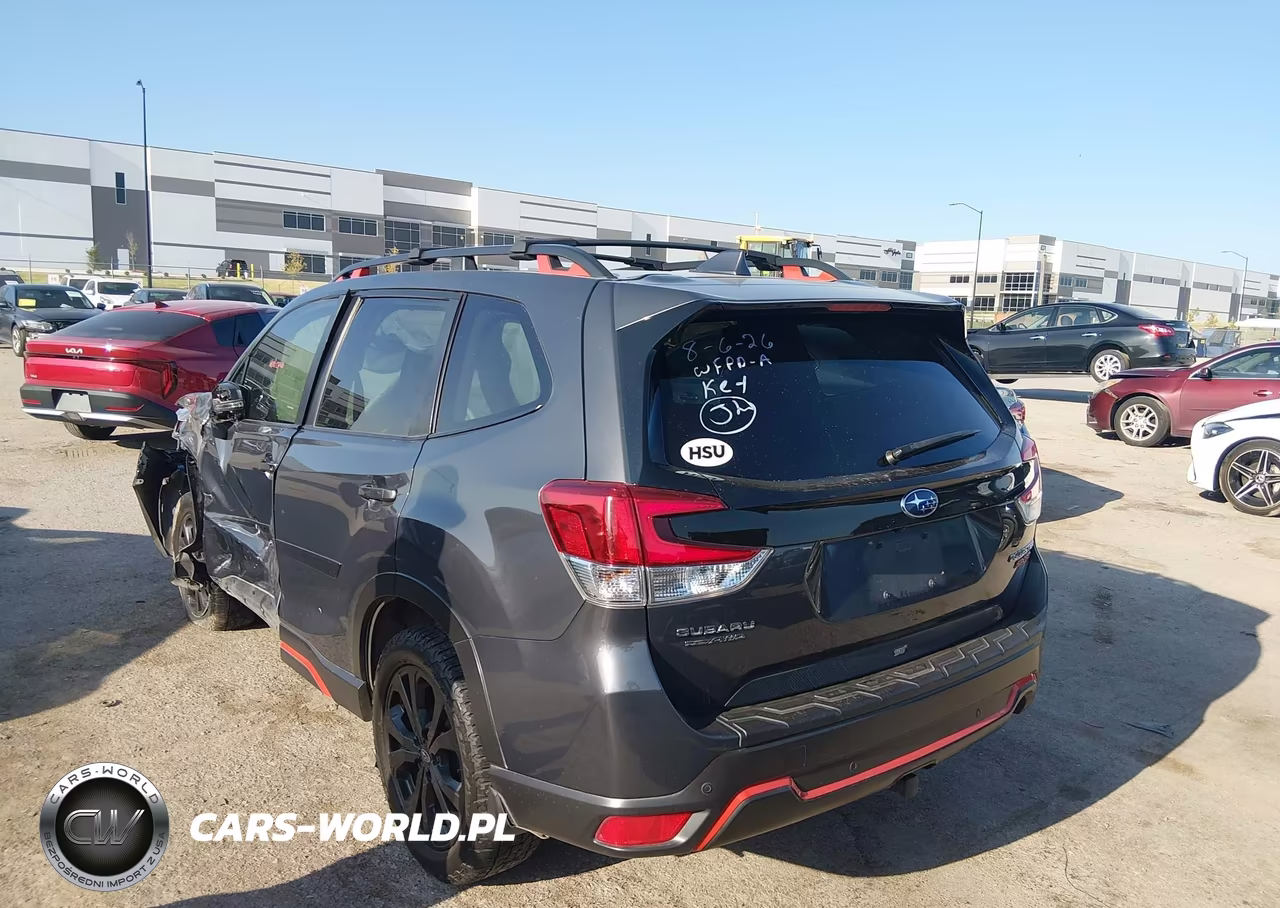 2020 Subaru Forester Sport VIN:JF2SKARC7LH577878 - 3