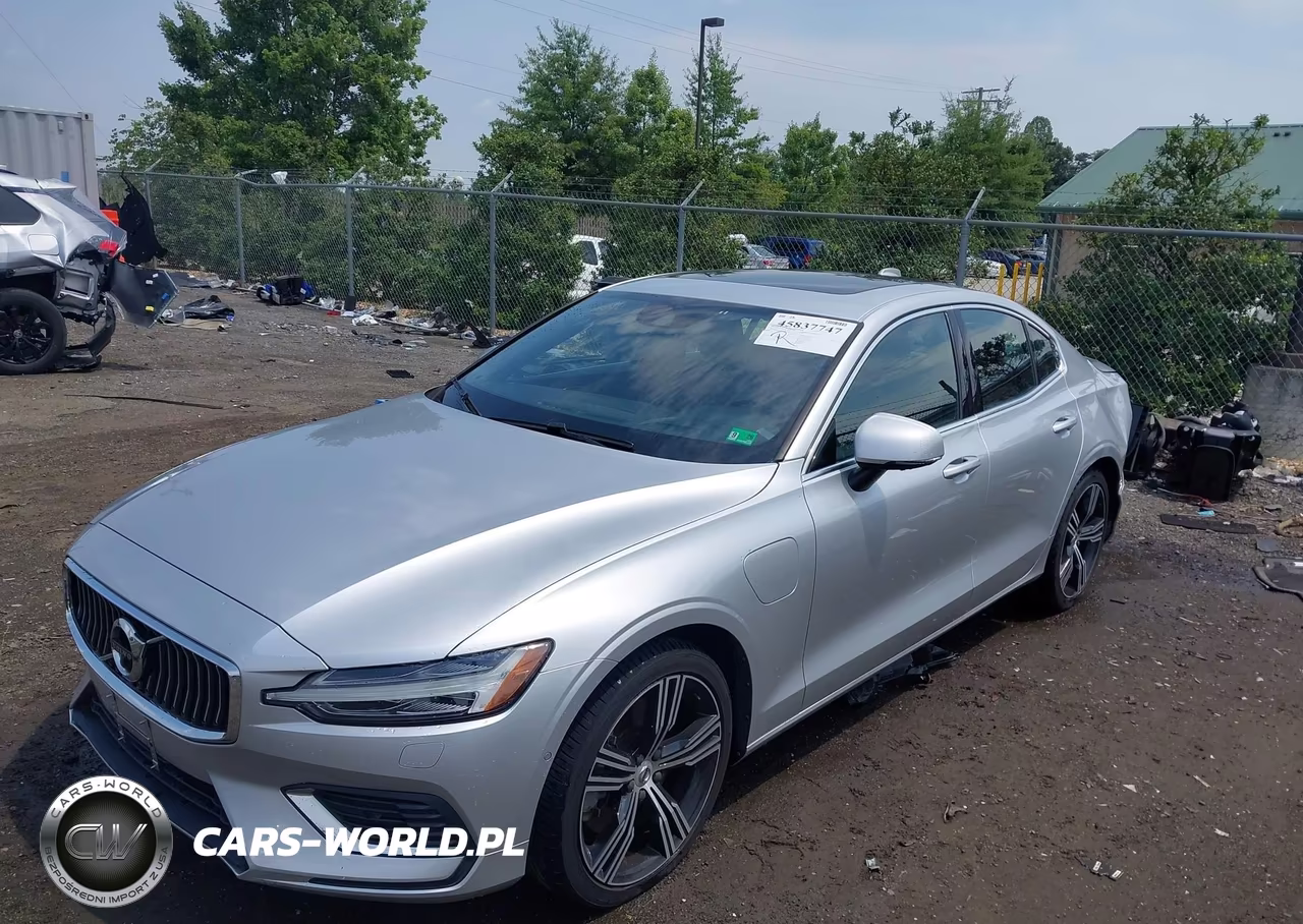 2022 Volvo S60 Recharge Plug-In Hybrid T8 Inscription VIN:7JRBR0FLXNG179342 - 2