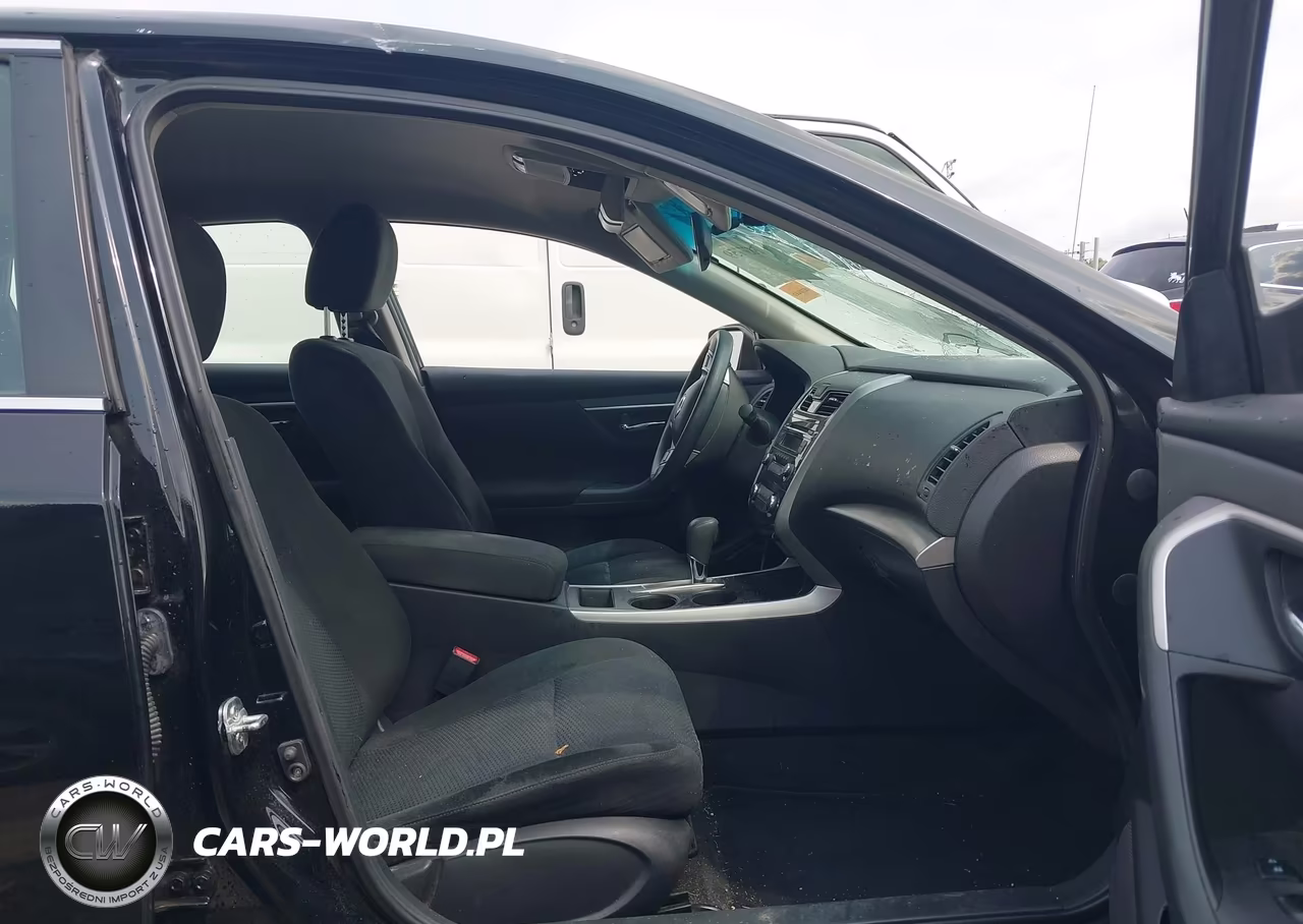2015 Nissan Altima 2.5 S VIN:1N4AL3AP7FC113403 - 5