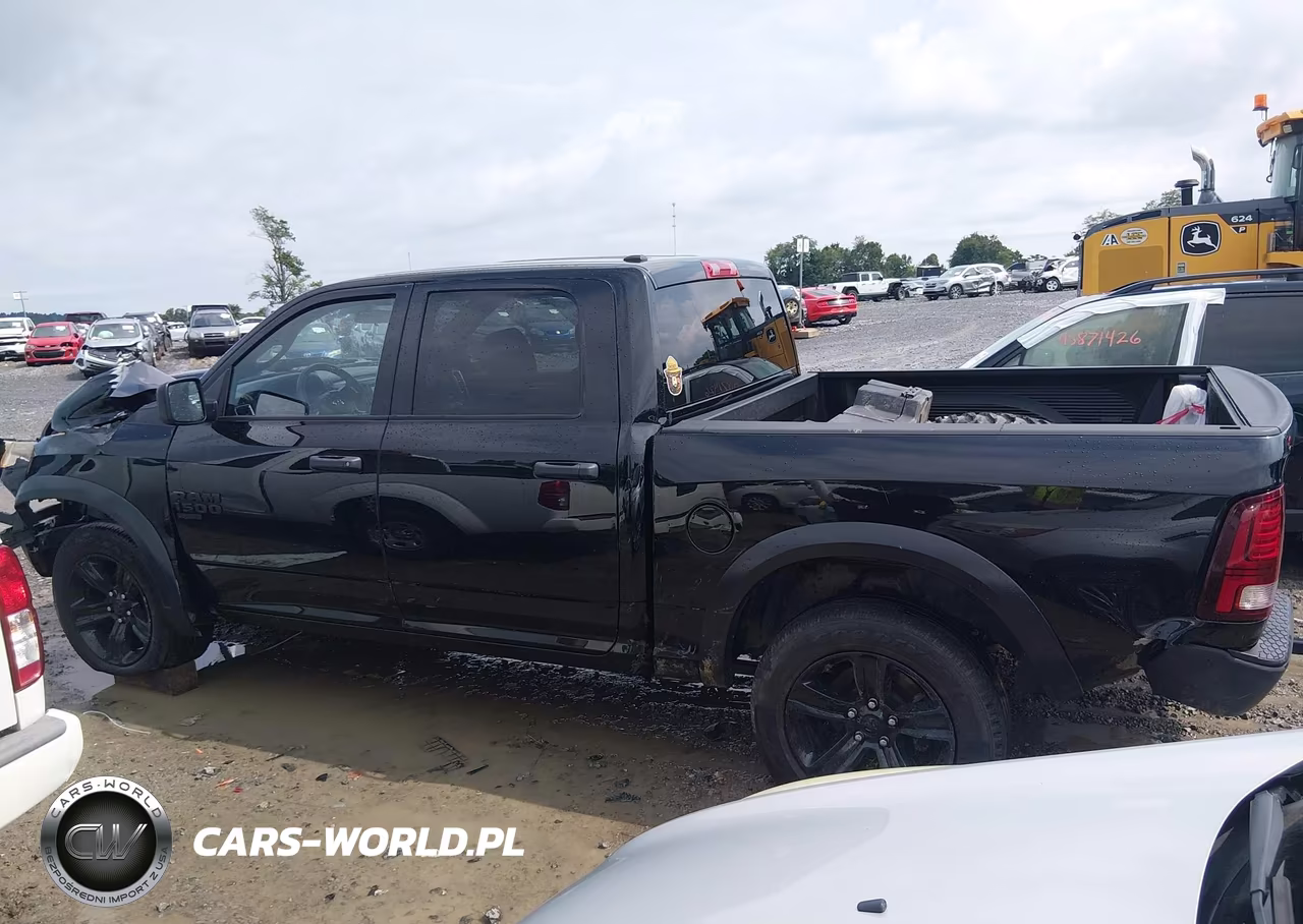 2024 Ram 1500 Classic Warlock 4X4 5'7 Box VIN:1C6RR7LGXRS123991 - 14