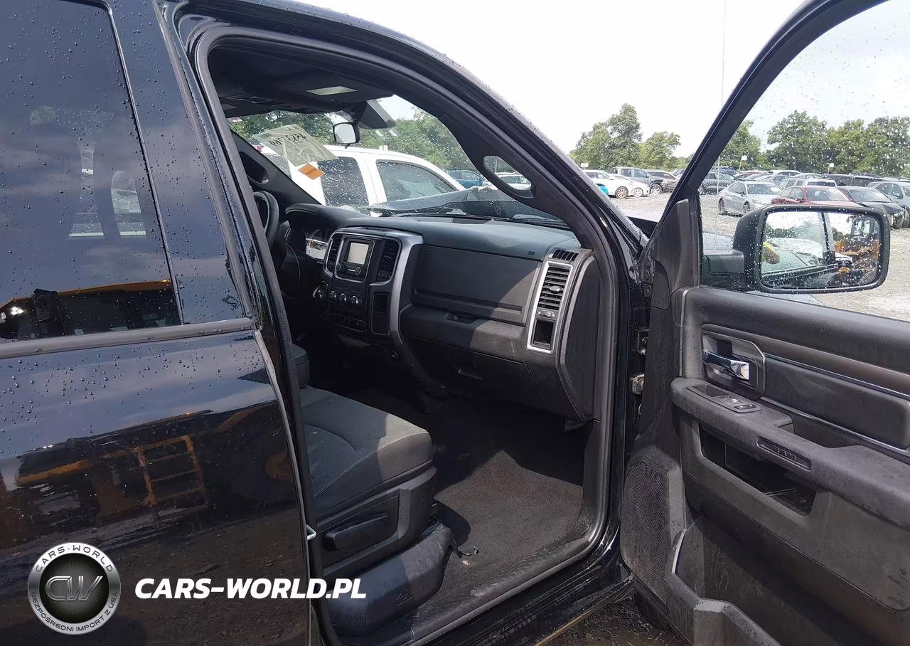 2024 Ram 1500 Classic Warlock 4X4 5'7 Box VIN:1C6RR7LGXRS123991 - 5