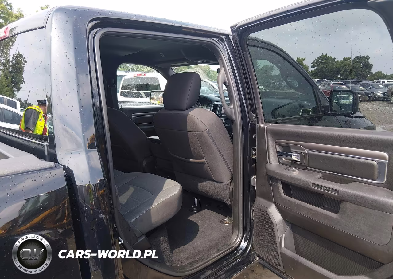 2024 Ram 1500 Classic Warlock 4X4 5'7 Box VIN:1C6RR7LGXRS123991 - 8