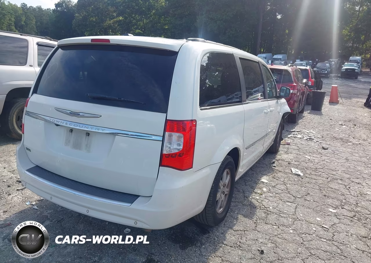 2012 Chrysler Town & Country Touring VIN:2C4RC1BG8CR157638 - 4