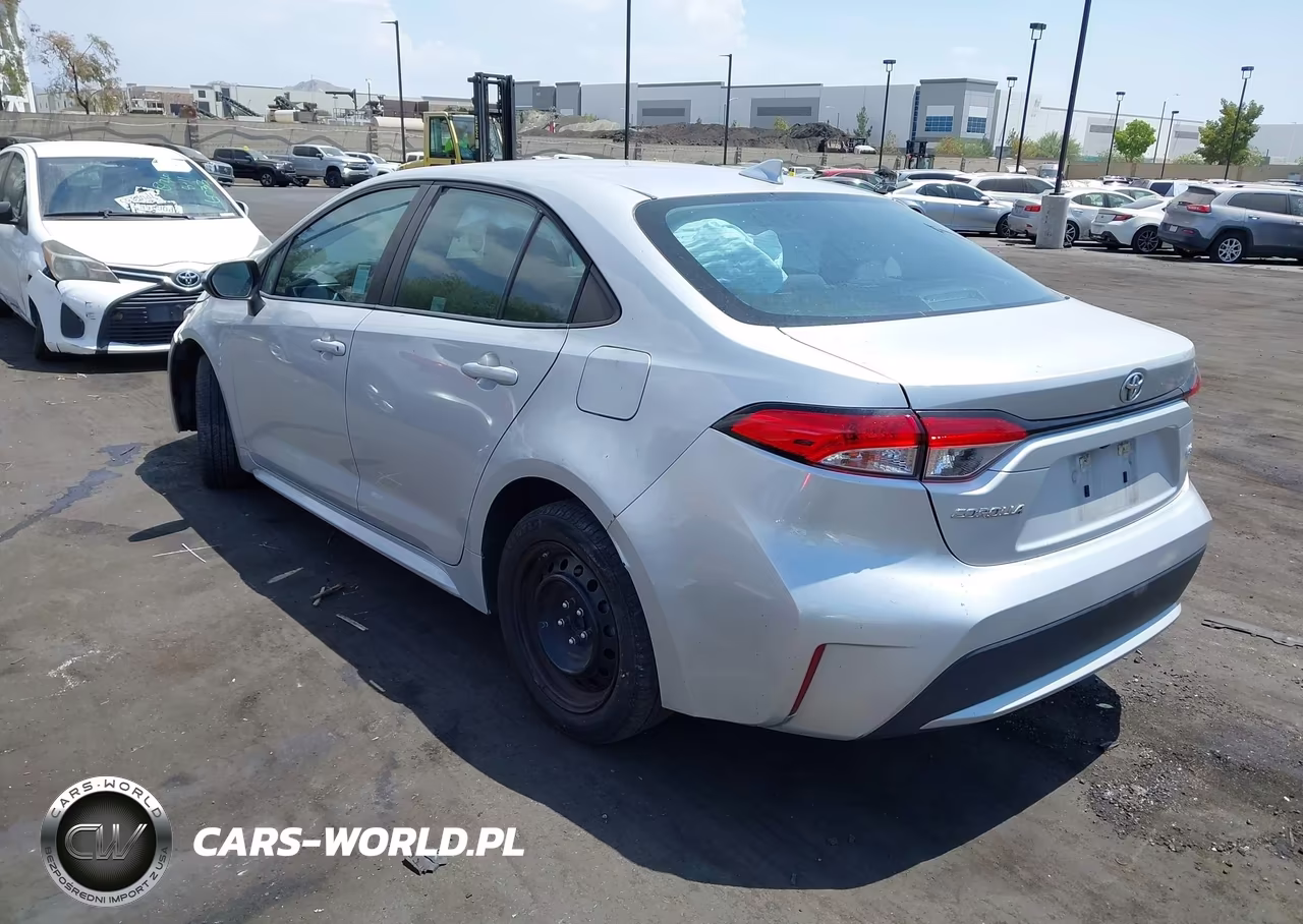 2020 Toyota Corolla Le VIN:5YFEPRAE9LP096799 - 3
