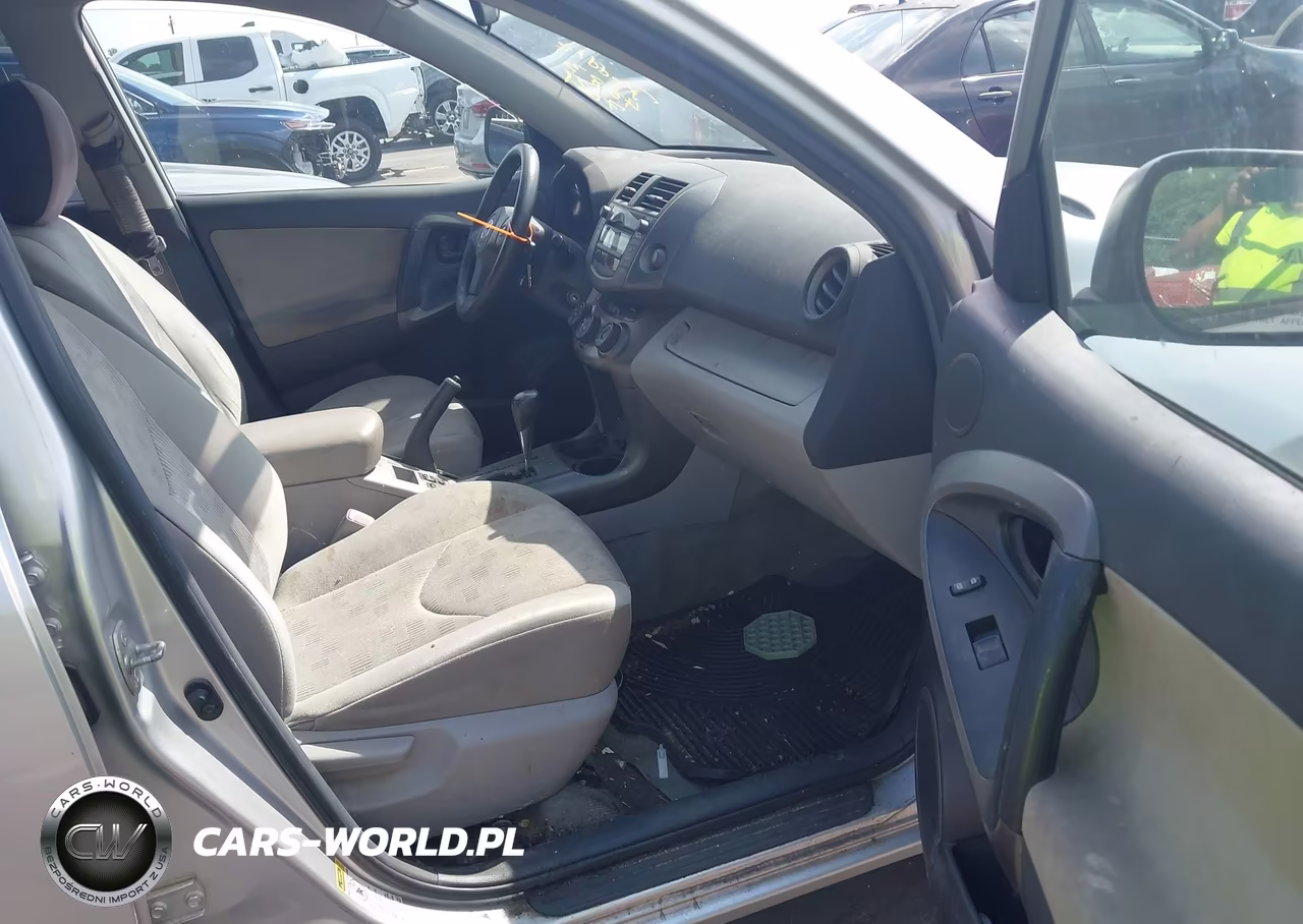 2009 Toyota Rav4 VIN:2T3BF35V29W014682 - 5
