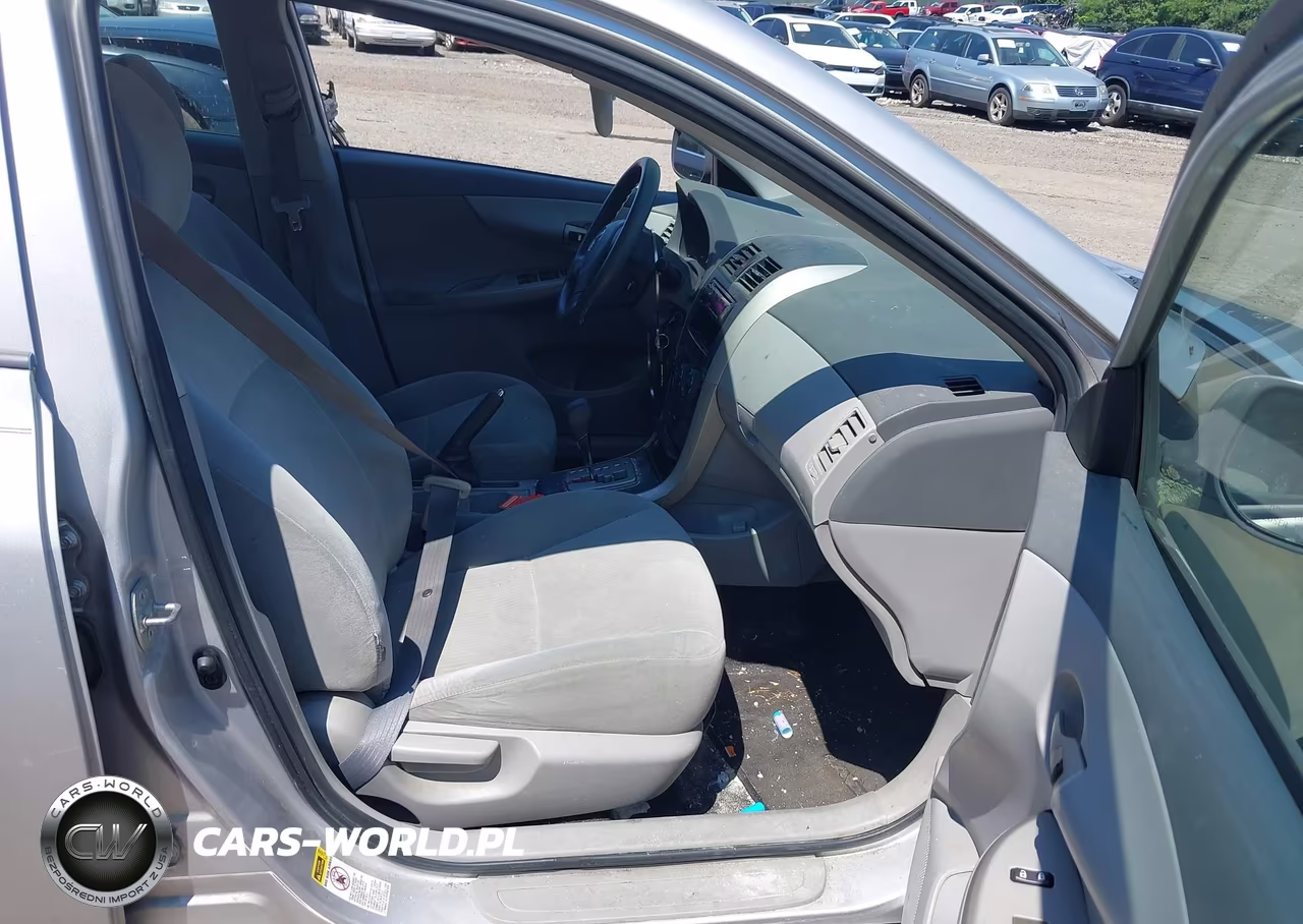 2010 Toyota Corolla Le VIN:1NXBU4EEXAZ176567 - 5