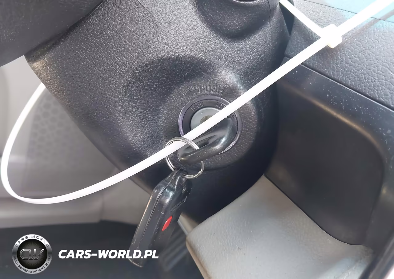 2012 Toyota Camry L VIN:4T4BF1FK5CR197946 - 11